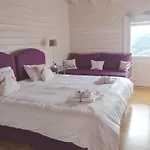 Ktima Noosfera Wellness&retreat Center Karya