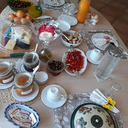 Ktima Noosfera Wellness & Retreat Center Vendégház 4*