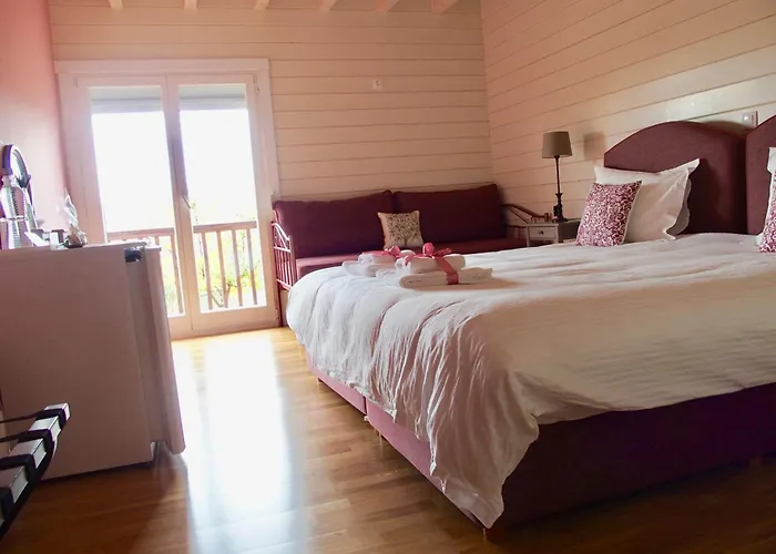 Casa de hóspedes Ktima Noosfera Wellness & Retreat Center