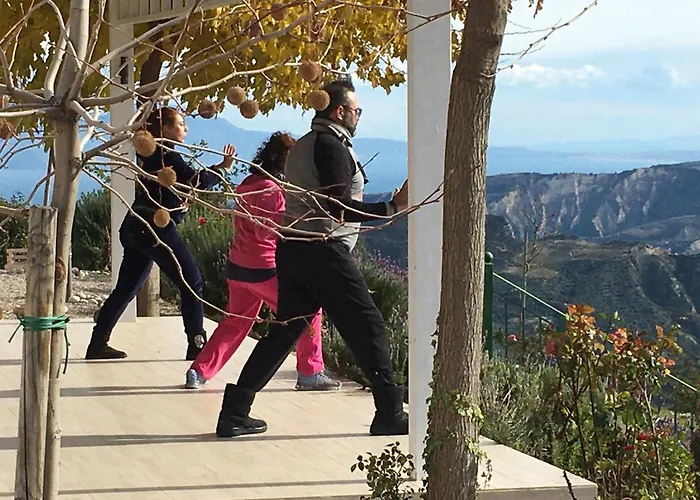 Casa de hóspedes Ktima Noosfera Wellness & Retreat Center 4*